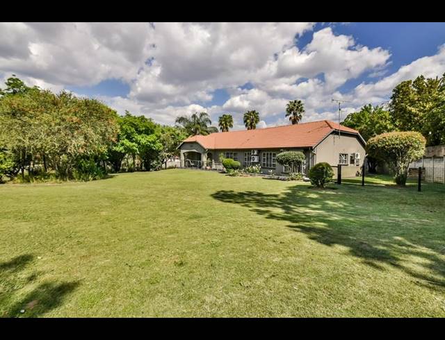 4 BEDROOM HOUSE FOR SALE IN SANDOWN